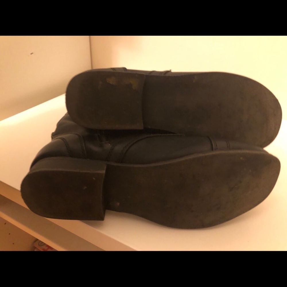 Black Steve Madden combat boots - Picture 2 of 3